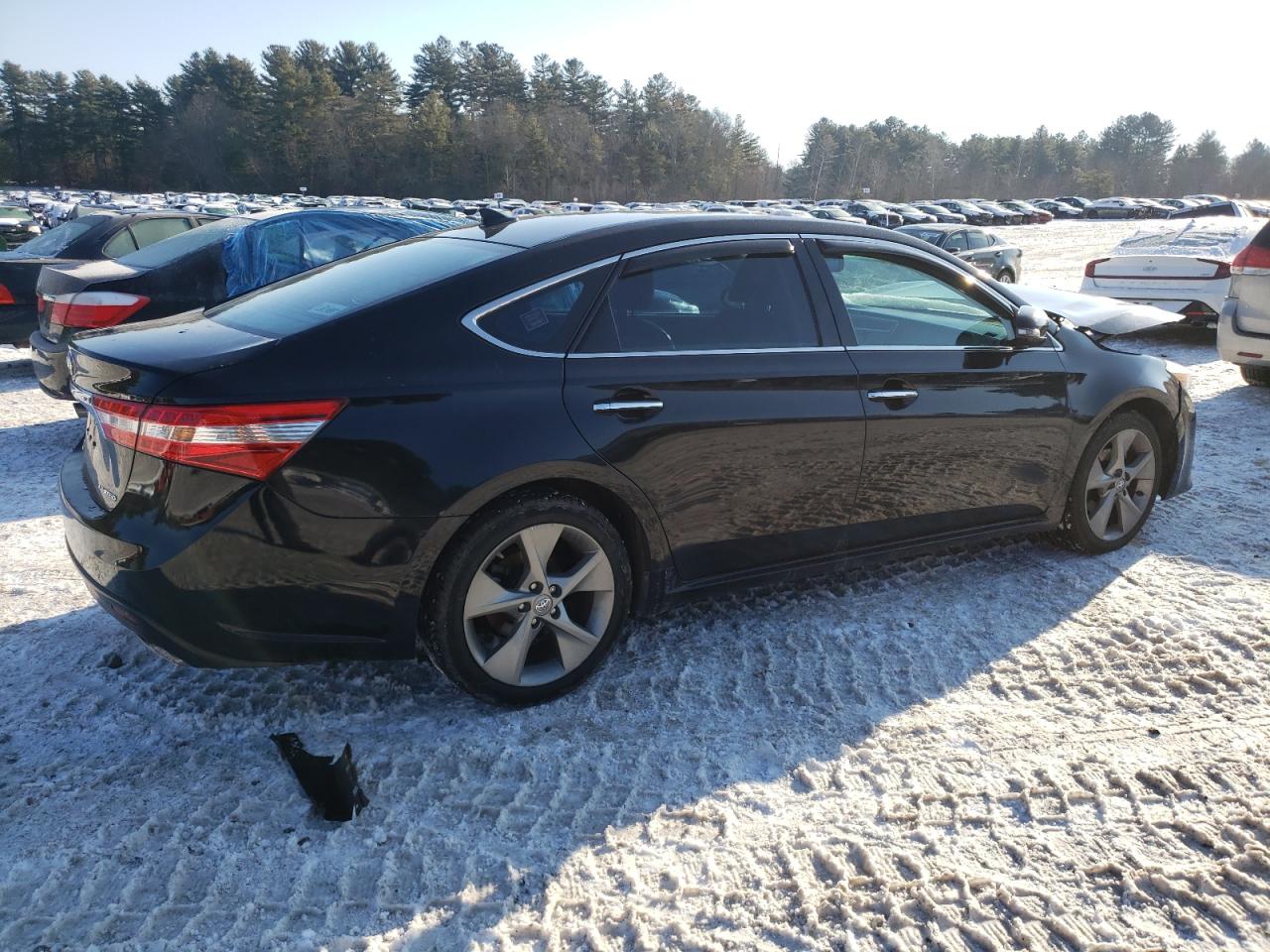 2014 Toyota Avalon - Image 3
