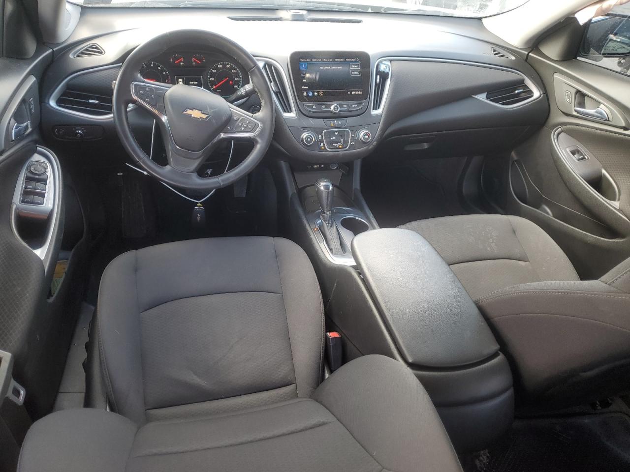 2020 Chevrolet Malibu - Image 8