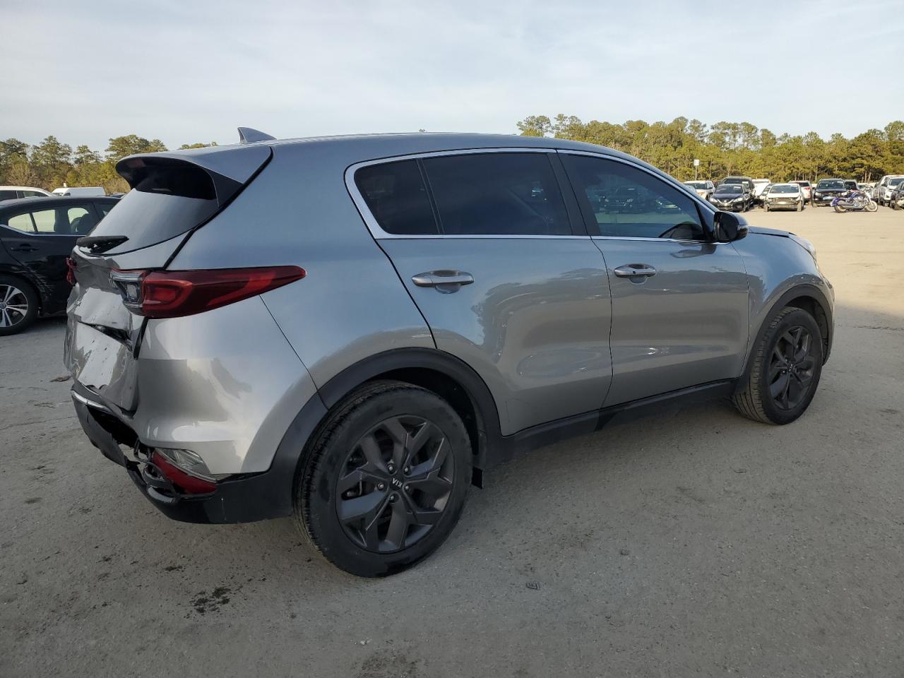 2022 Kia Sportage - Image 3