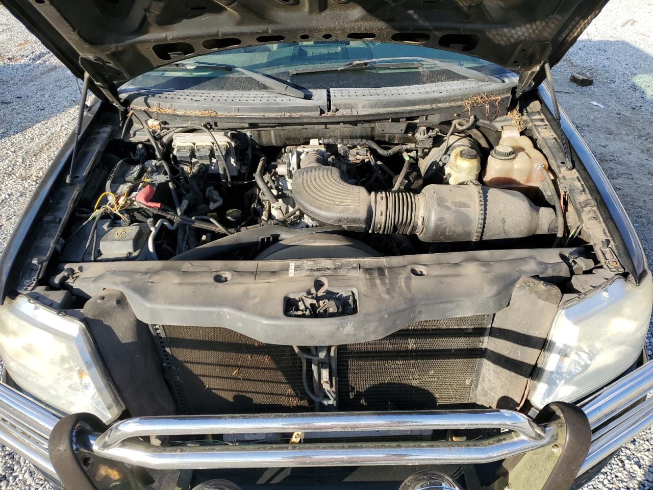 2005 Ford F-150 - Image 11