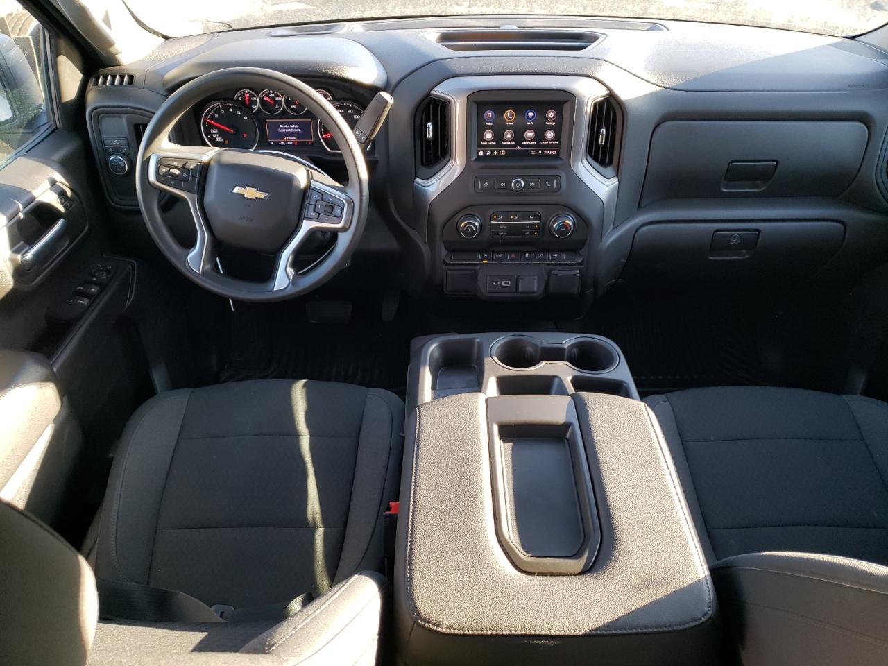 2022 Chevrolet Silverado - Image 8