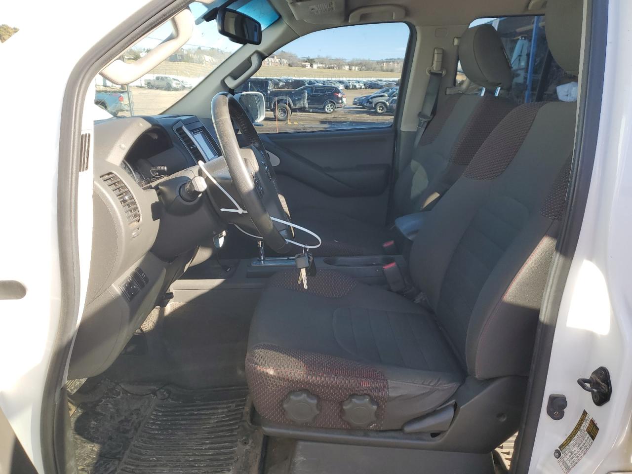 2012 Nissan Navara (Frontier) - Image 7