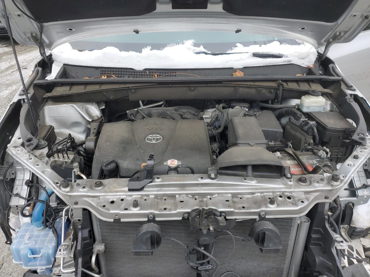 2019 Toyota Highlander - Image 12