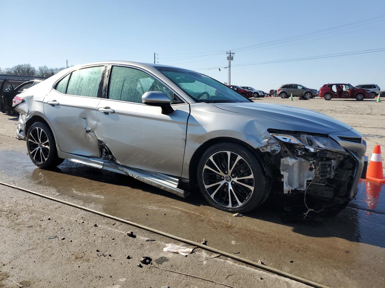 2019 Toyota Camry - Image 4
