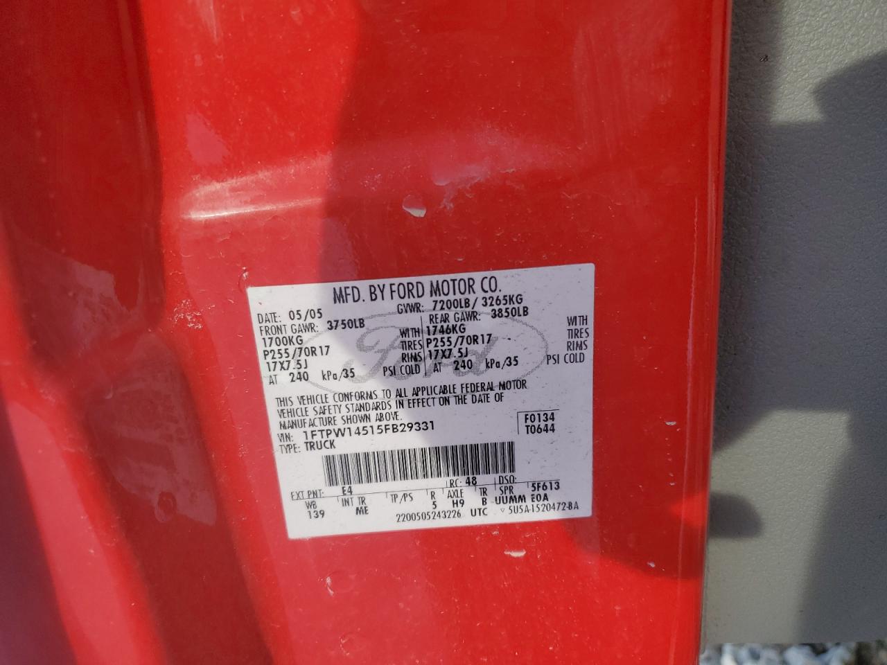 2005 Ford F-150 - Image 12