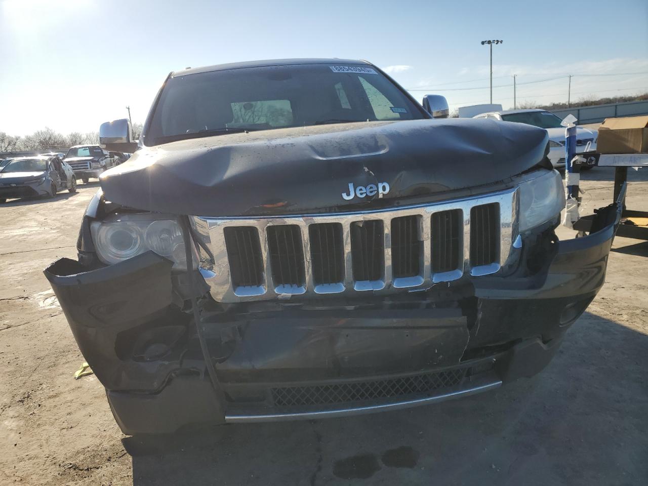 2011 Jeep Grand Cherokee - Image 5