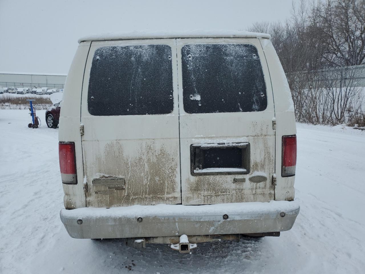 2014 Ford Econoline - Image 6