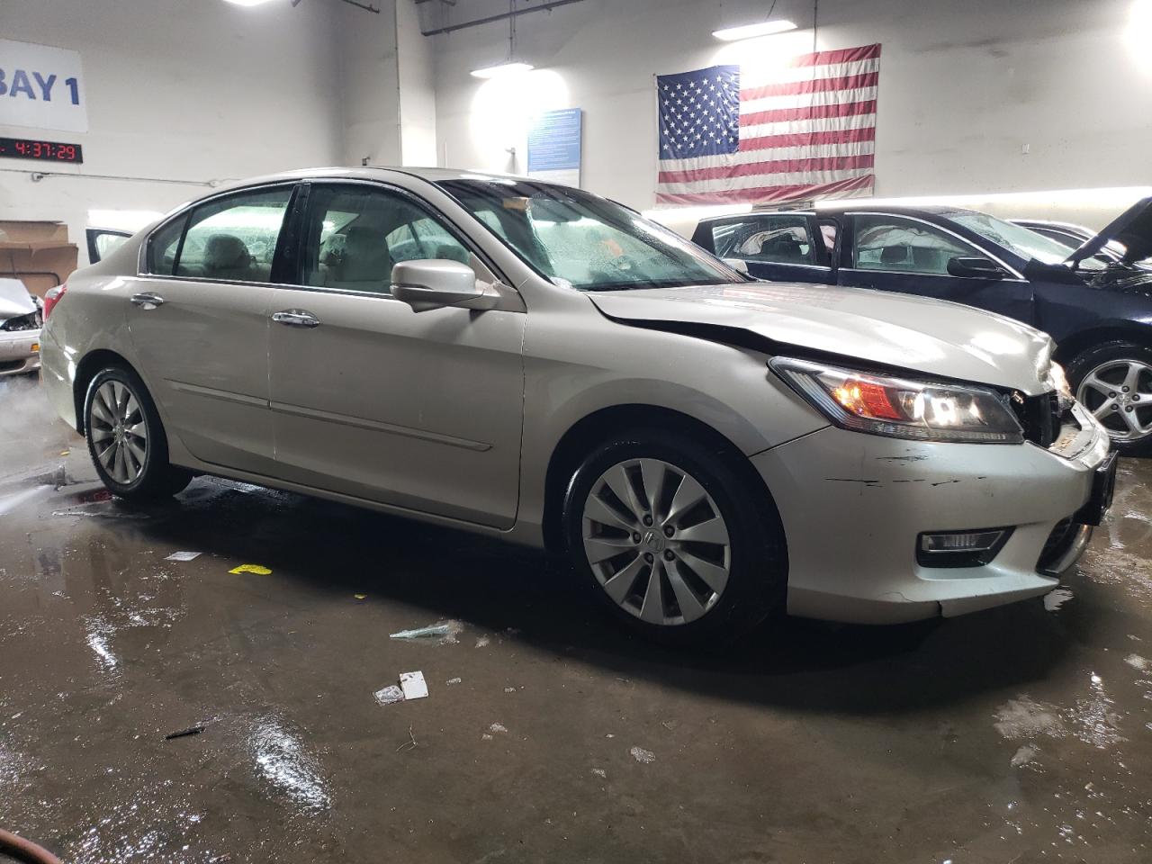 2013 Honda Accord - Image 4