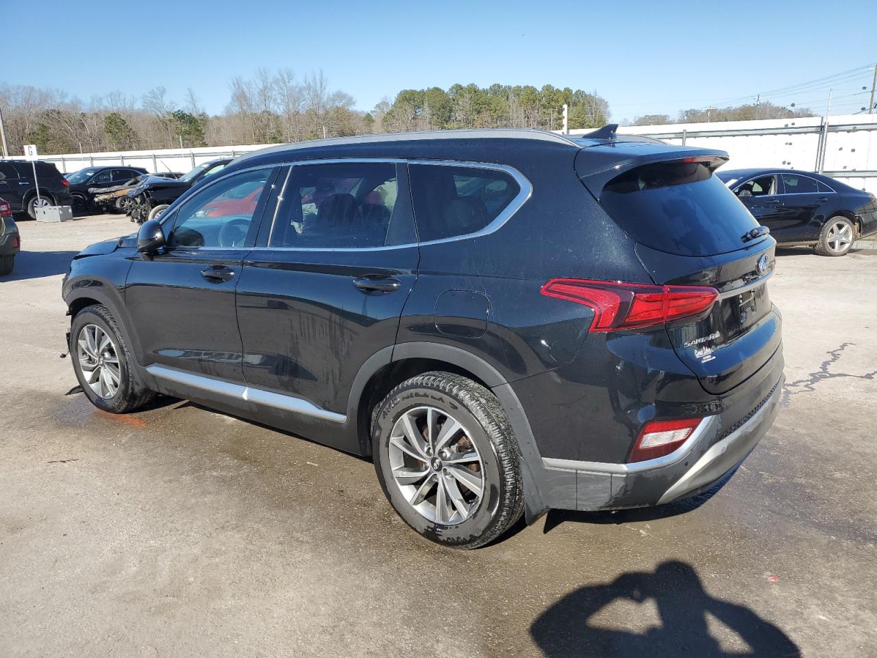 2020 Hyundai Santa Fe - Image 2