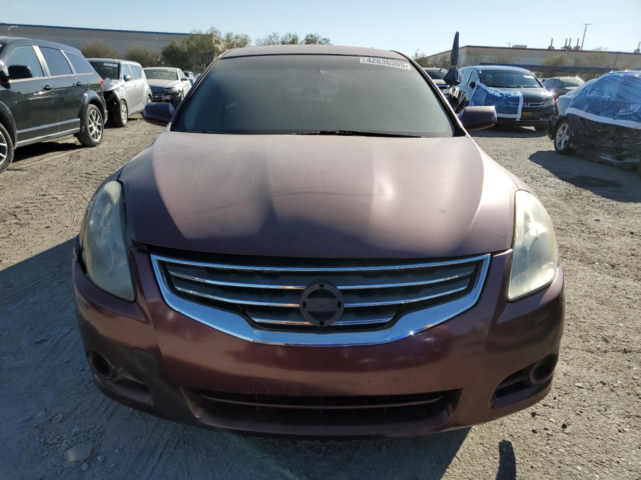 2010 Nissan Altima - Image 5