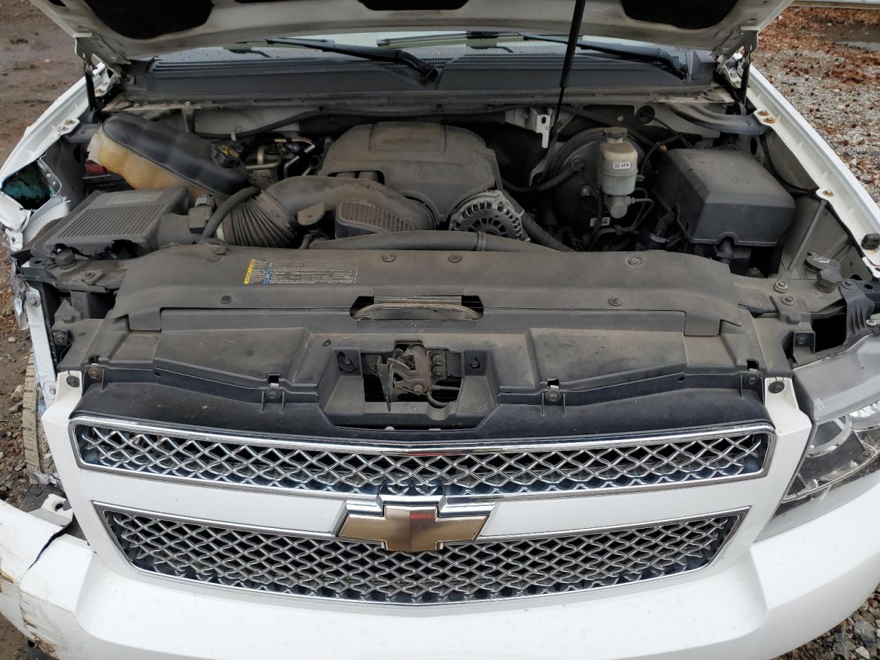 2011 Chevrolet Tahoe - Image 12