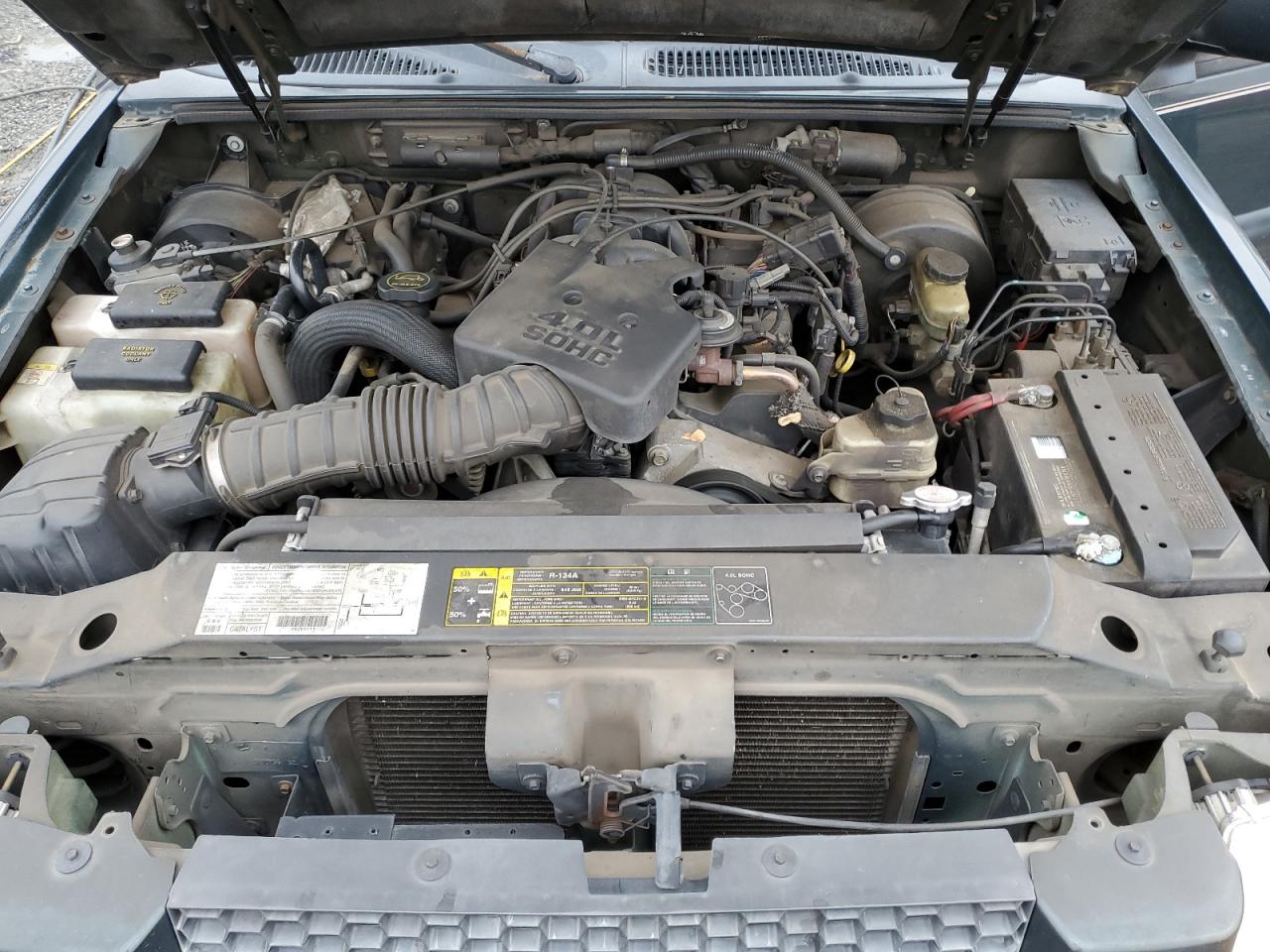 2003 Ford Explorer - Image 11