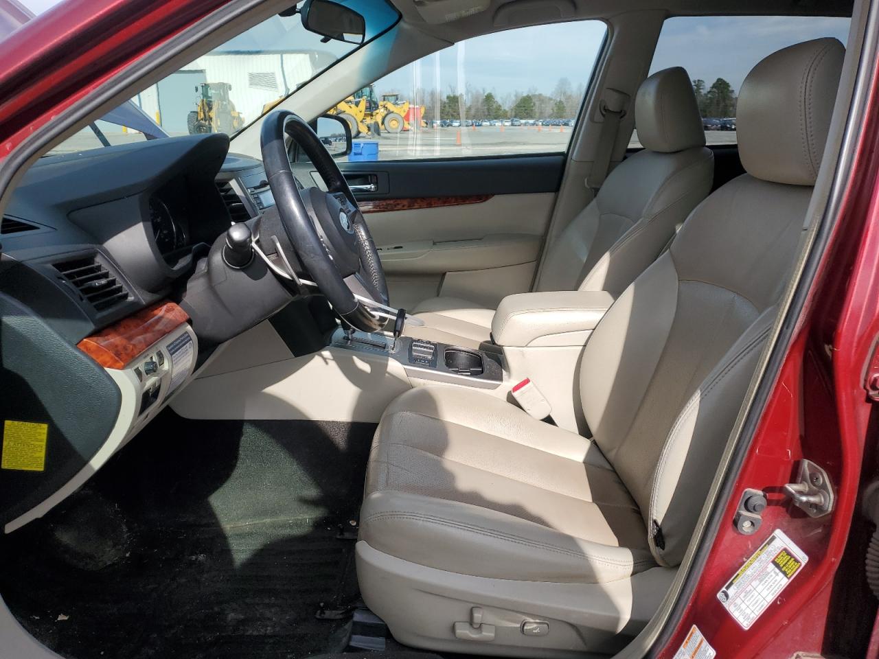 2011 Subaru Outback - Image 7