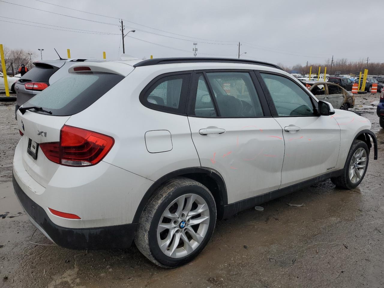 2015 BMW X1 - Image 3