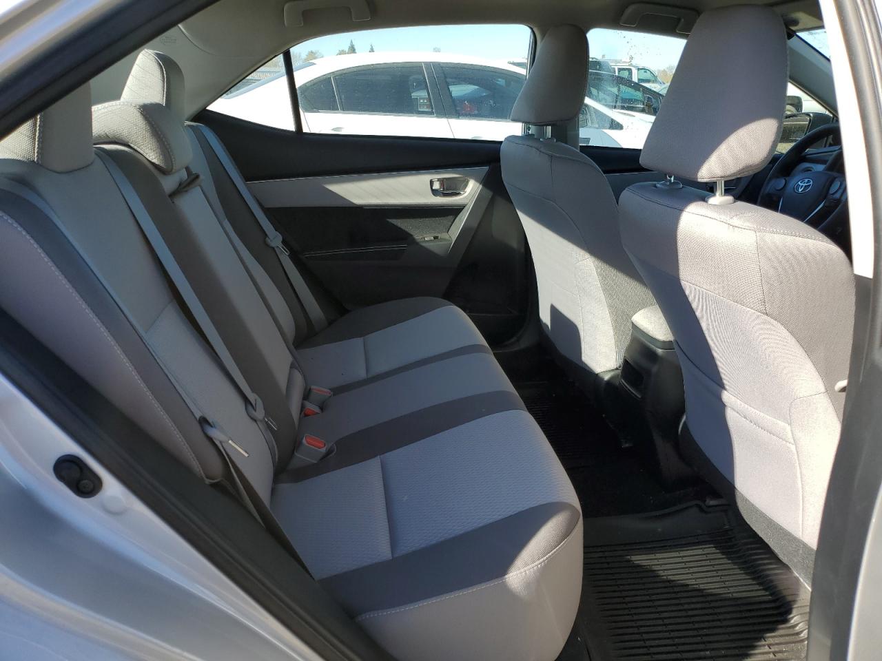 2018 Toyota Corolla - Image 10
