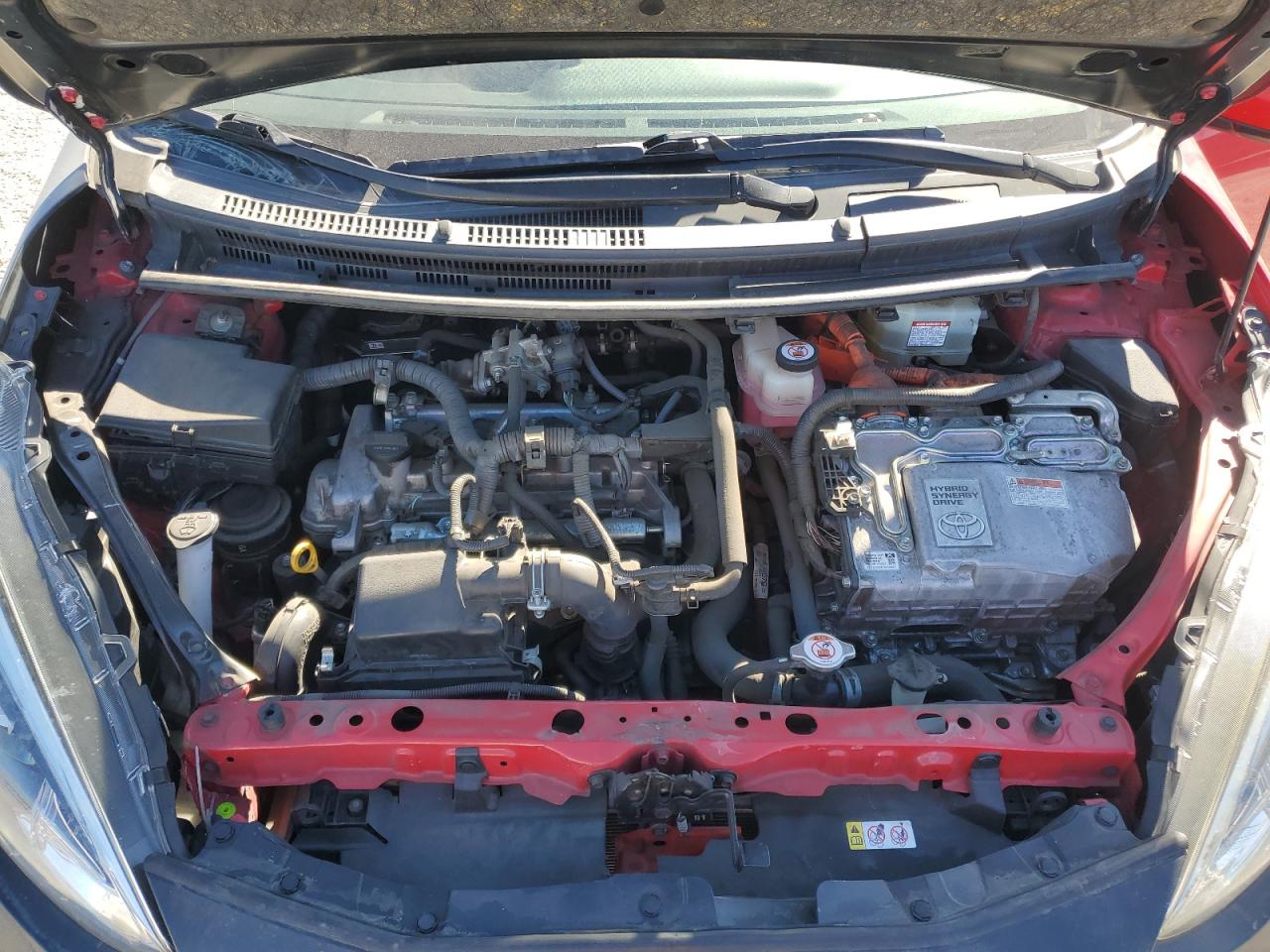 2019 Toyota Prius - Image 11