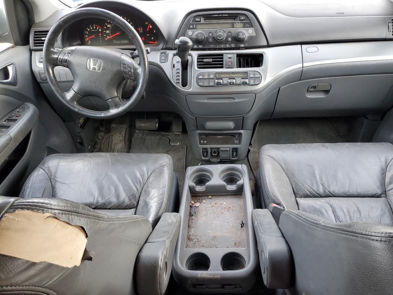 2007 Honda Odyssey - Image 8