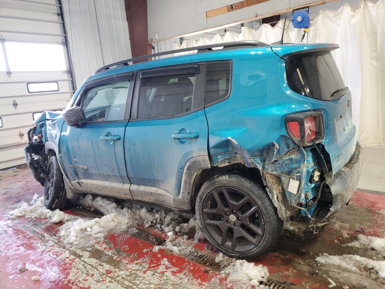 2021 Jeep Renegade - Image 2