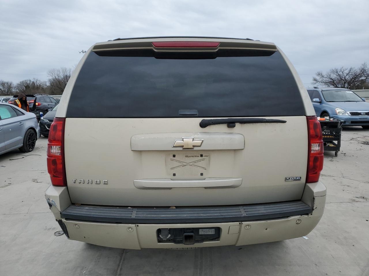 2008 Chevrolet Tahoe - Image 6