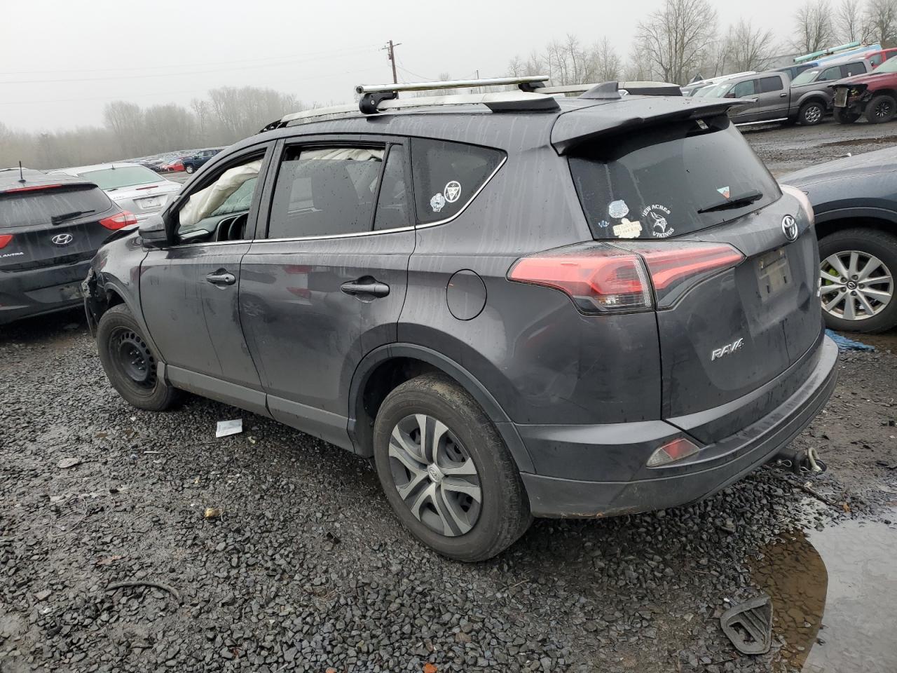 2018 Toyota RAV 4 - Image 2
