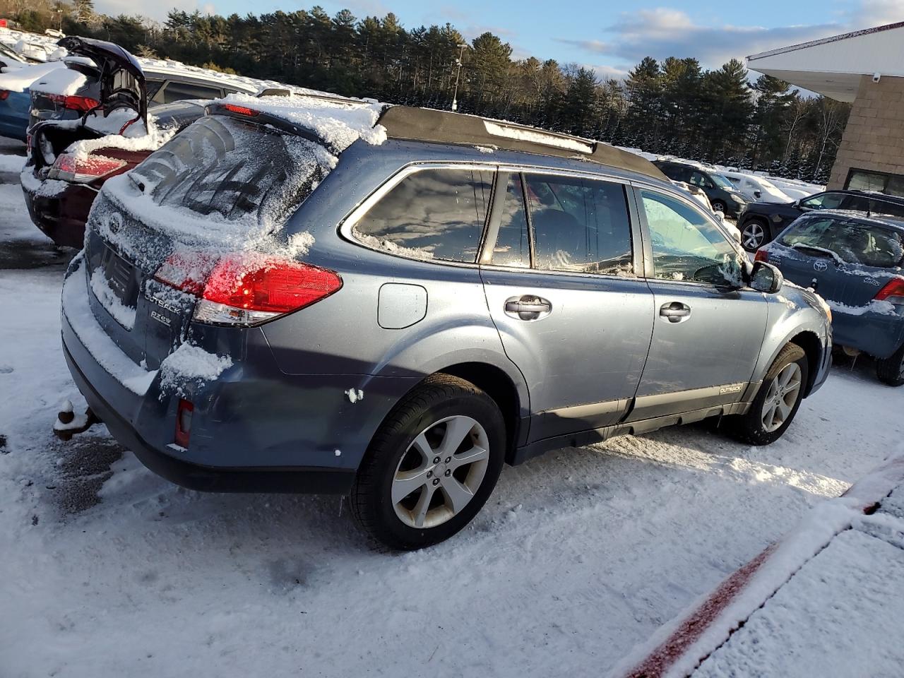 2013 Subaru Outback - Image 3