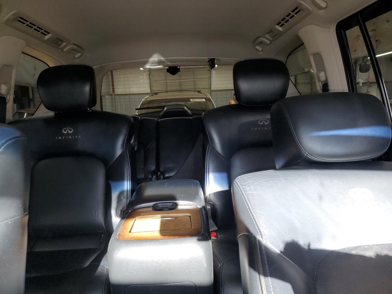 2012 Infiniti QX56 - Image 10
