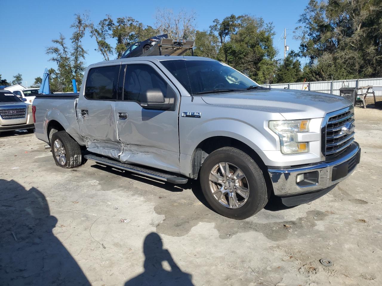 2015 Ford F-150 - Image 4
