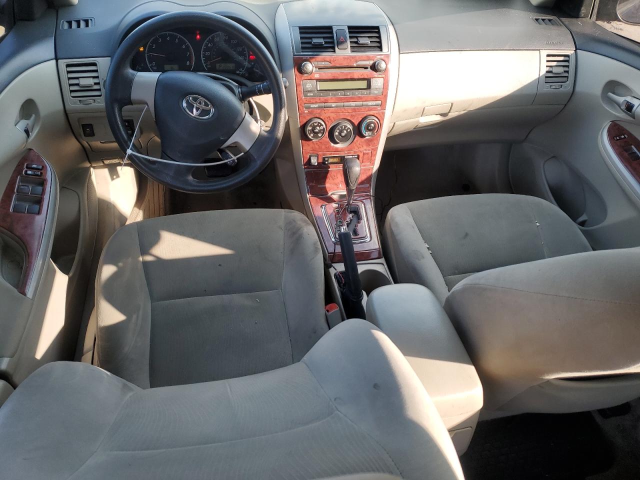 2011 Toyota Corolla - Image 8