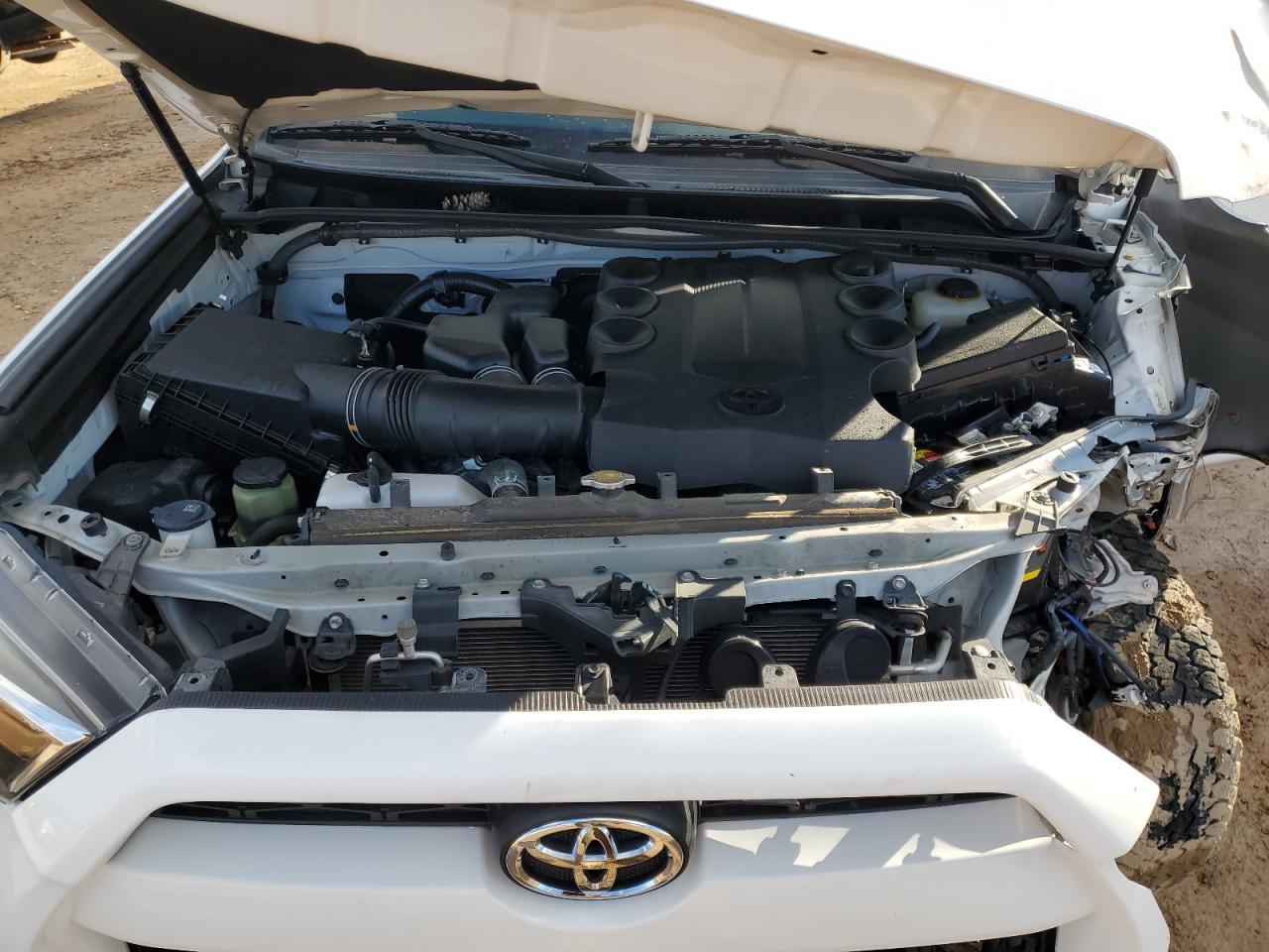 2015 Toyota 4Runner Sr5 VIN: JTEBU5JR6F5263205 Lot: 88419745