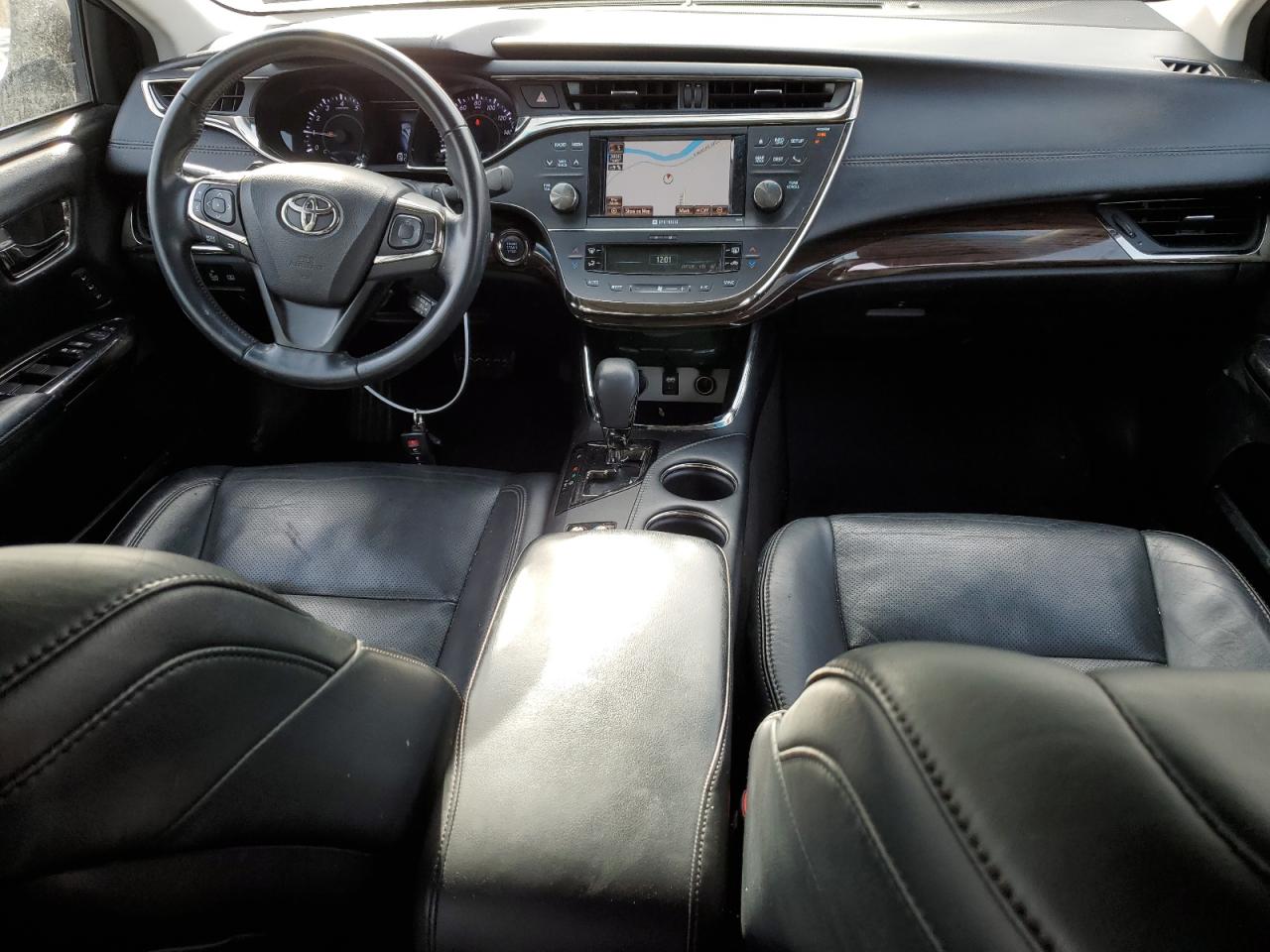 2014 Toyota Avalon - Image 8