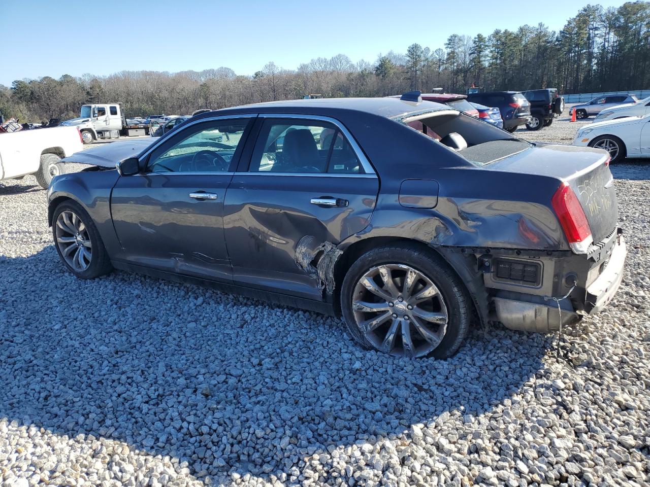 2019 Chrysler 300 - Image 2