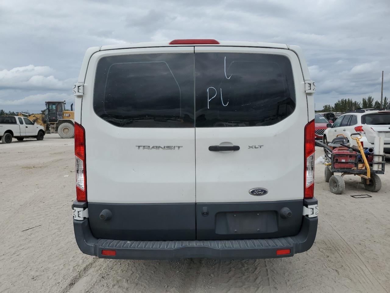 VIN 1FBZX2YM8GKA45678 2016 FORD TRANSIT no.6