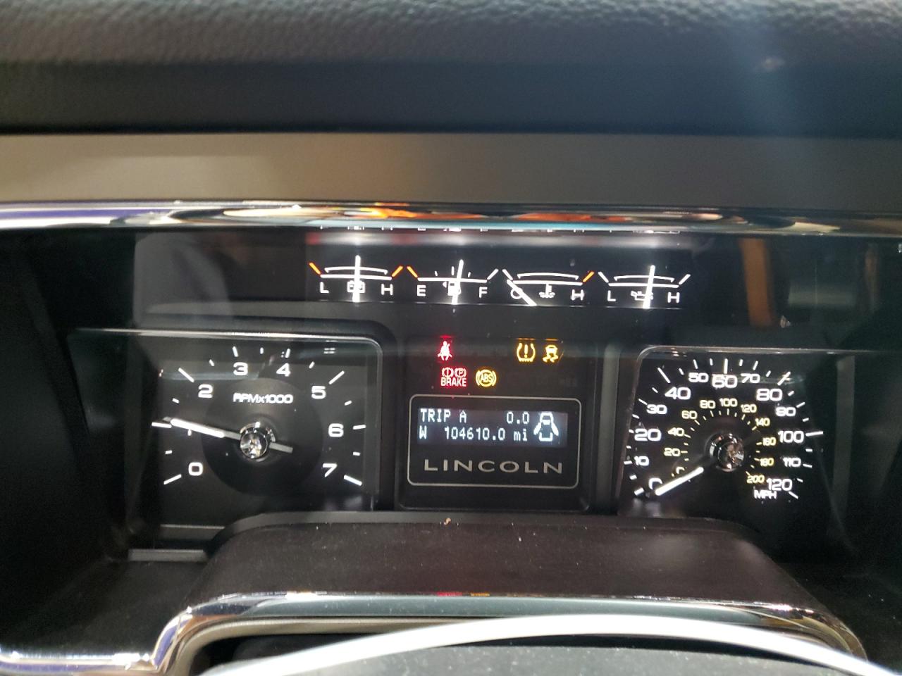 2011 Lincoln Navigator VIN: 5LMJJ2J5XBEJ04114 Lot: 87755705