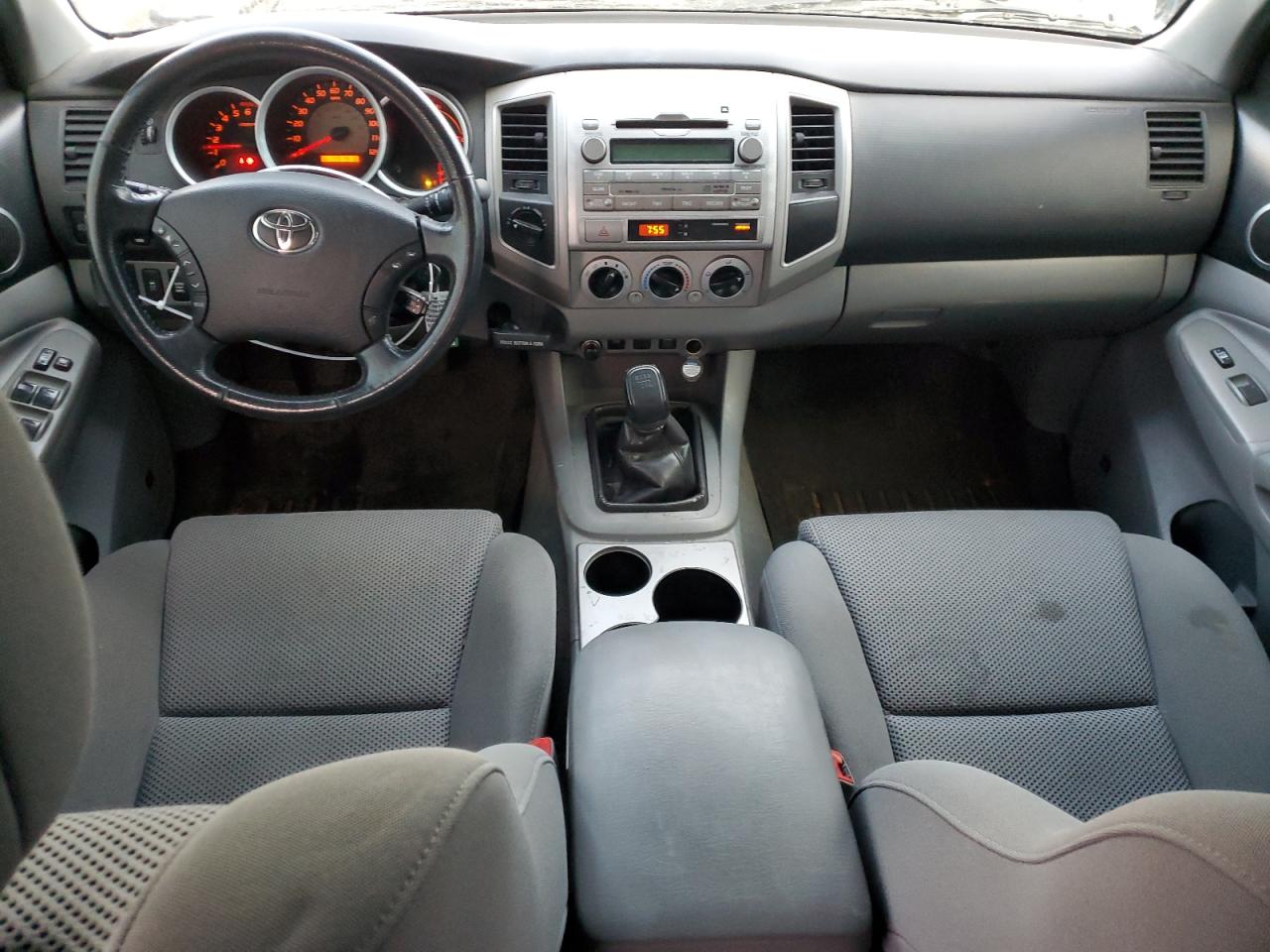 2010 Toyota Tacoma - Image 8