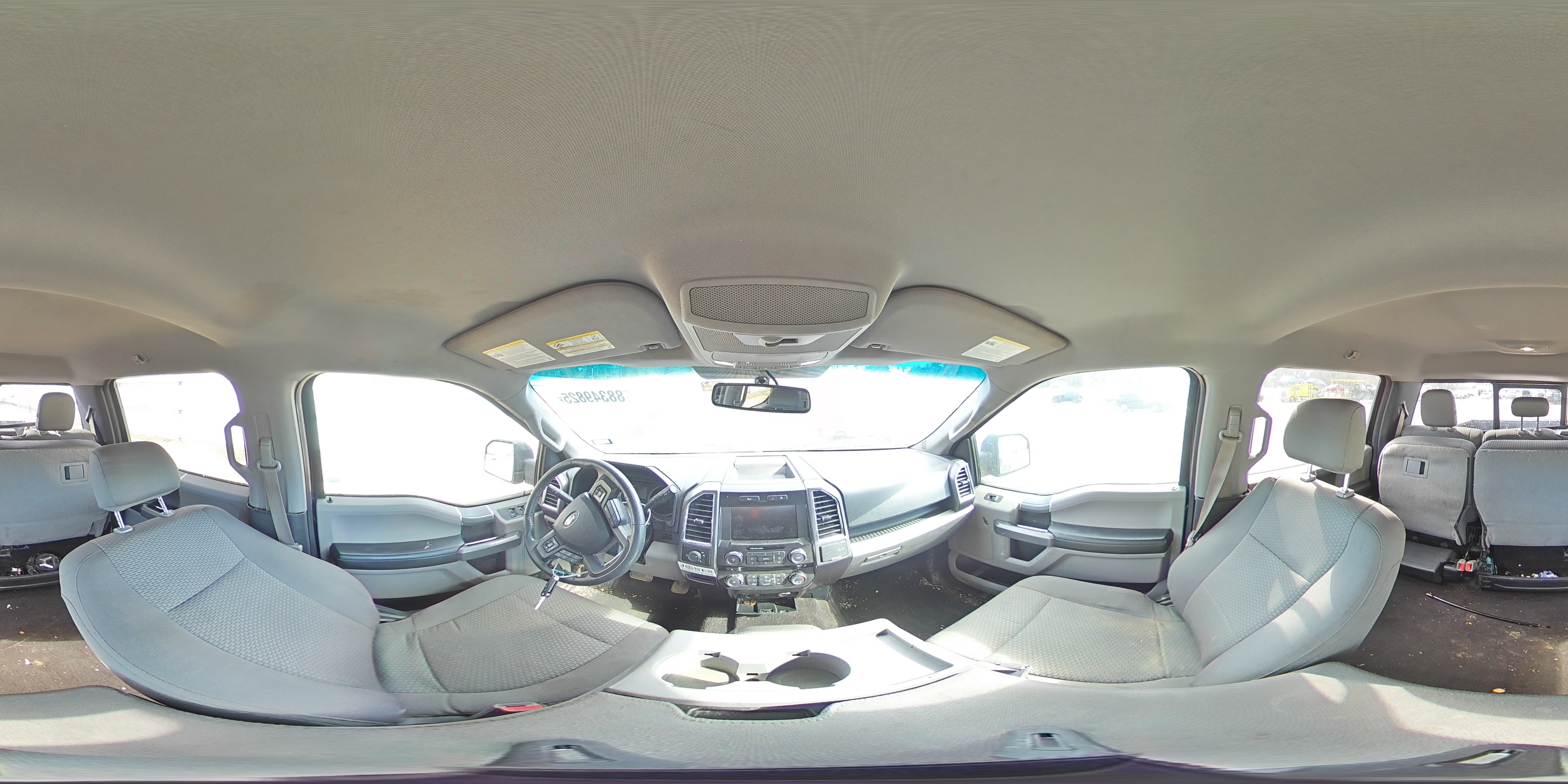 2015 Ford F-150 - Image 13