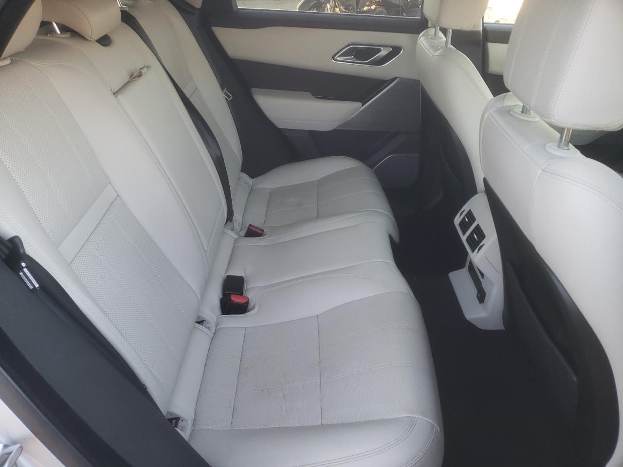 2020 Land Rover Range Rover - Image 11