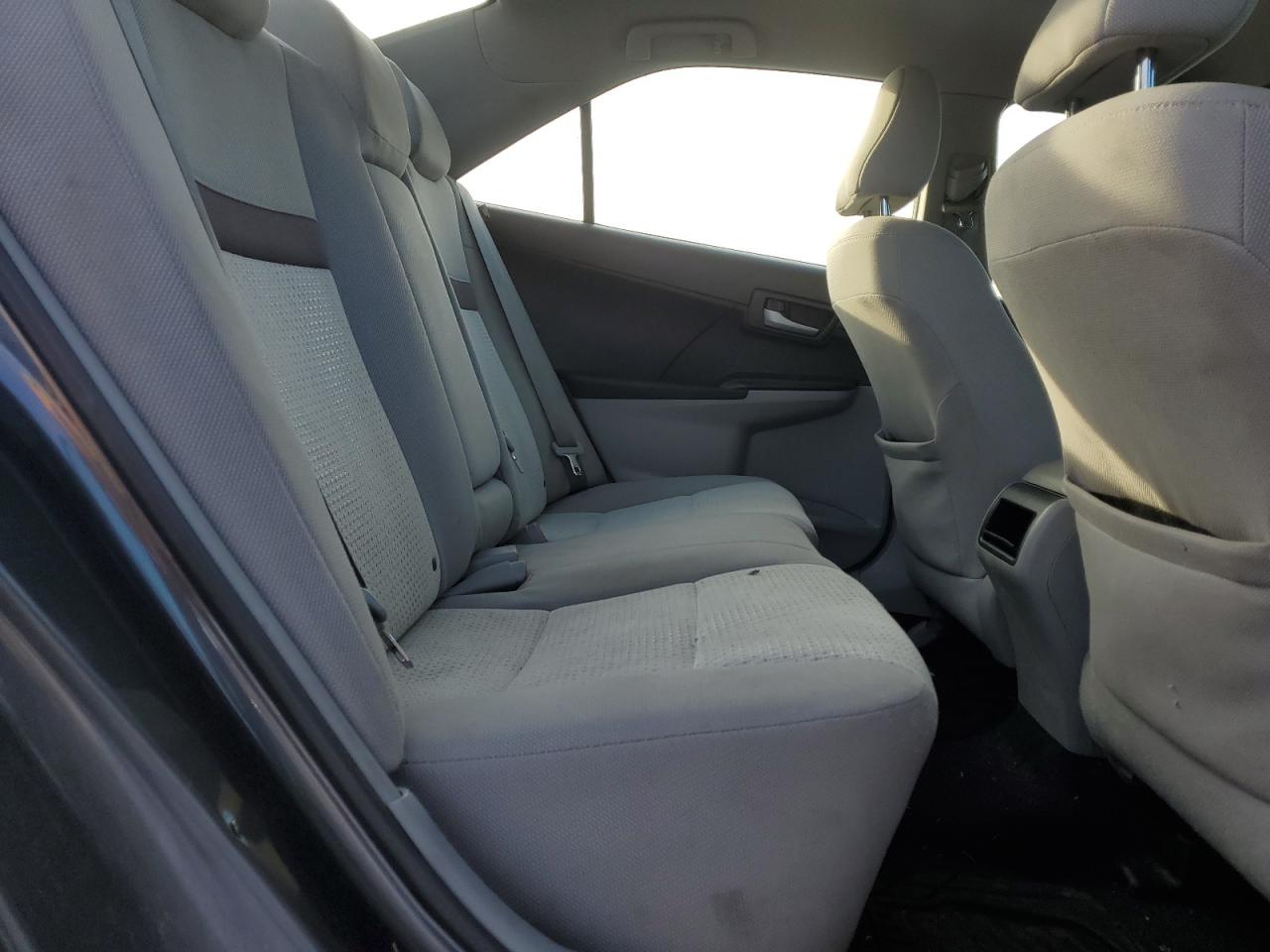 2012 Toyota Camry - Image 10