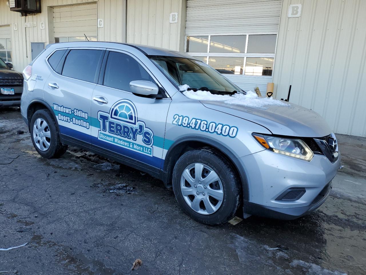 2015 Nissan Rogue - Image 4