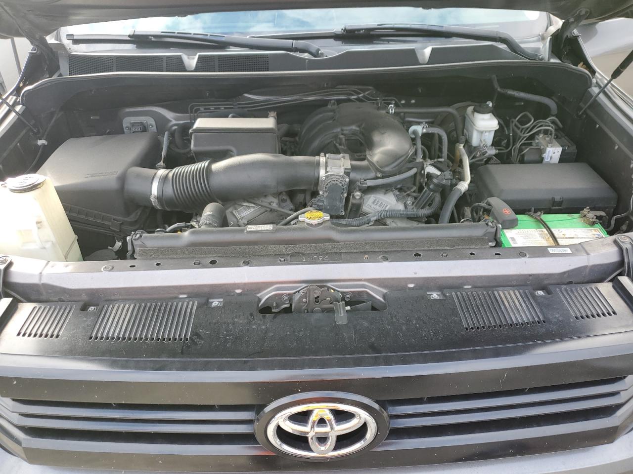2014 Toyota Tundra - Image 11