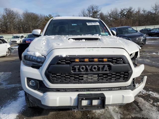  TOYOTA TACOMA 2021 Biały