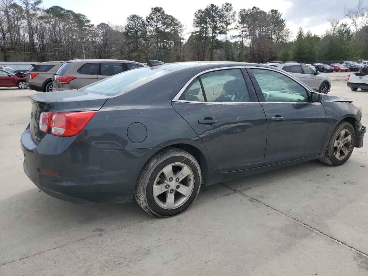 2015 Chevrolet Malibu - Image 3