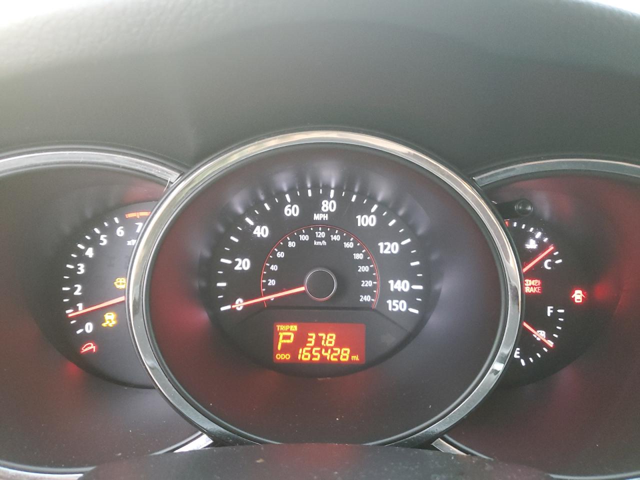 2012 Kia Sorento - Image 9