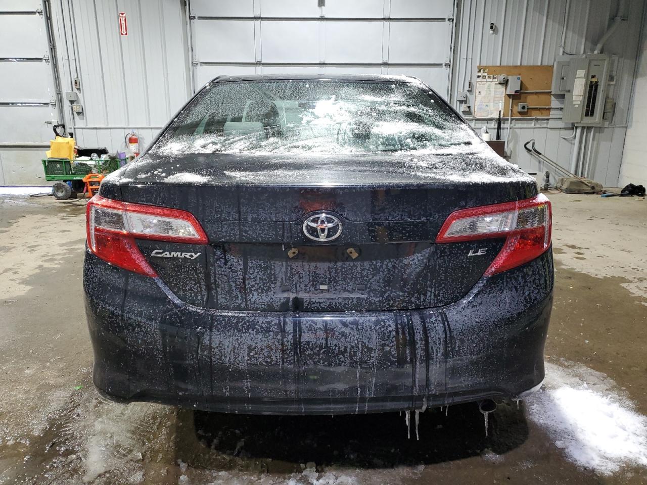 2012 Toyota Camry - Image 6