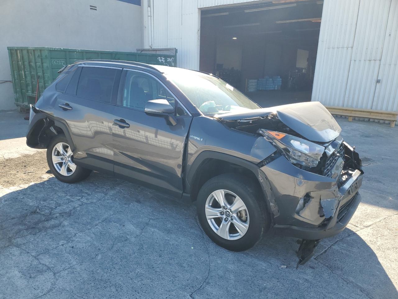 VIN 2T3MWRFV5KW003093 2019 TOYOTA RAV4 no.4