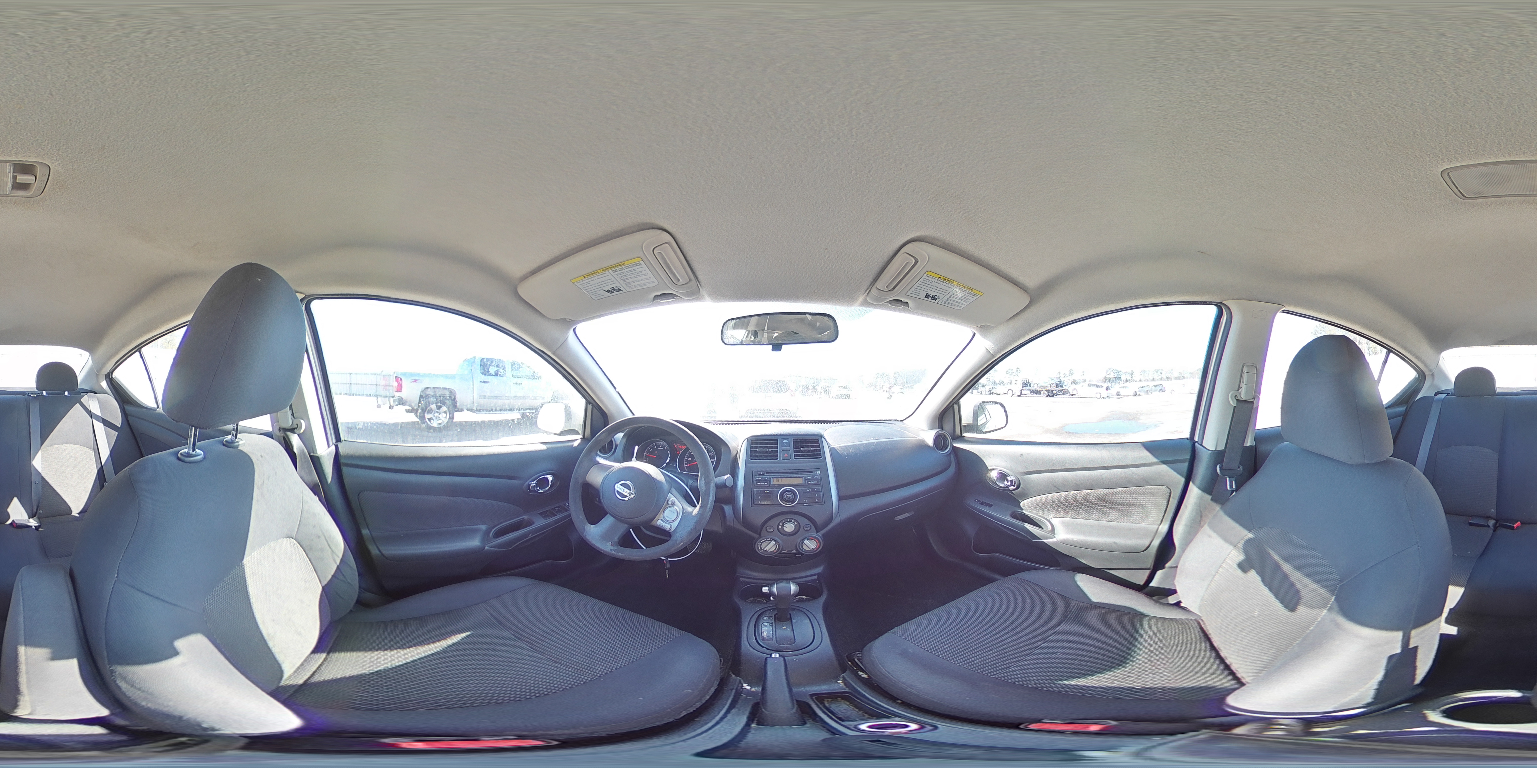 2013 Nissan Versa - Image 13