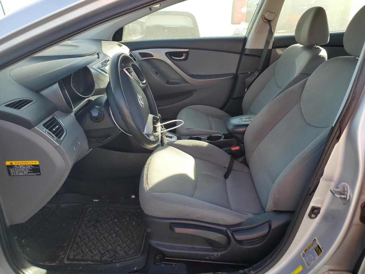 2011 Hyundai Elantra - Image 7