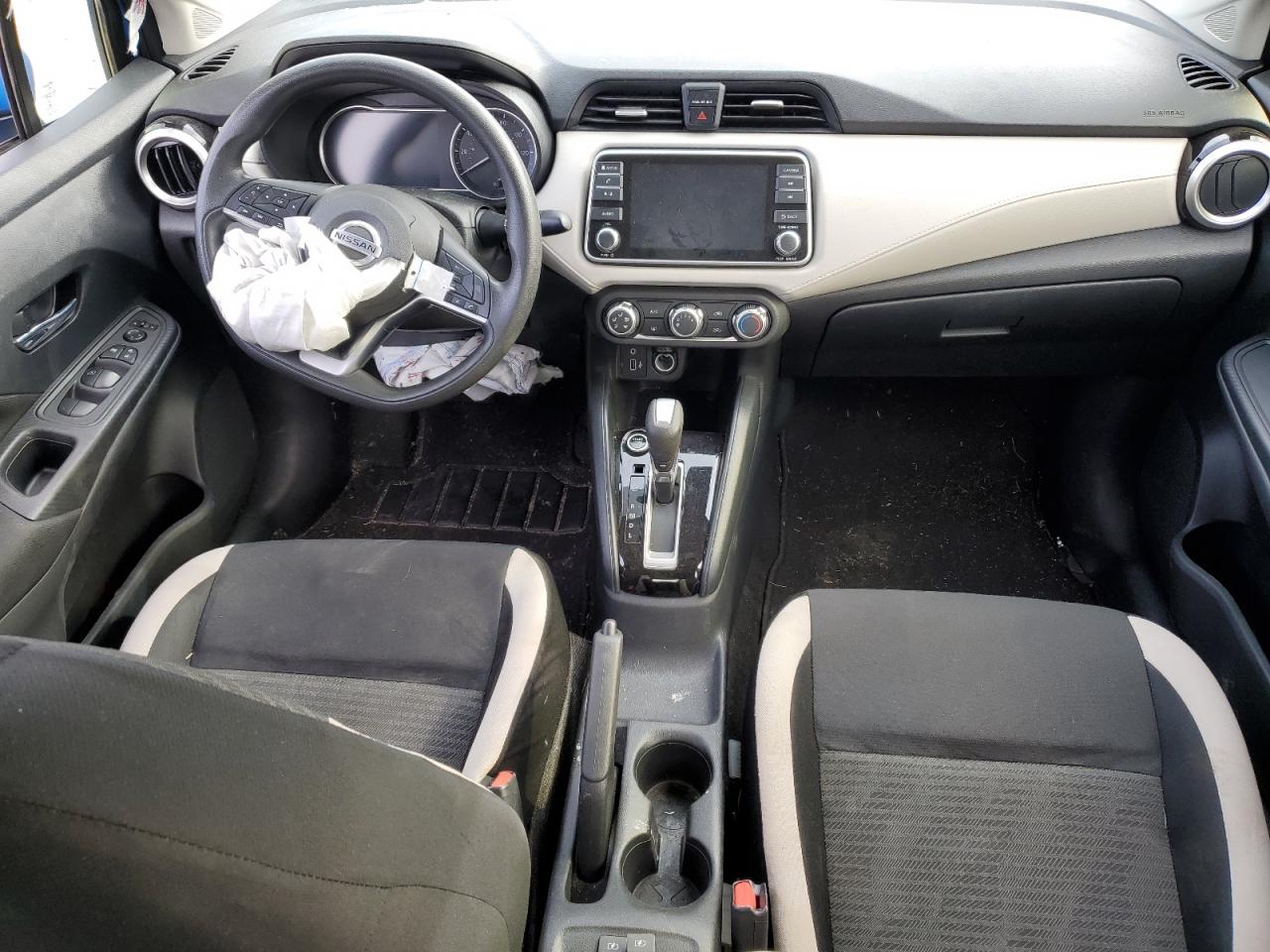 2021 Nissan Versa - Image 8