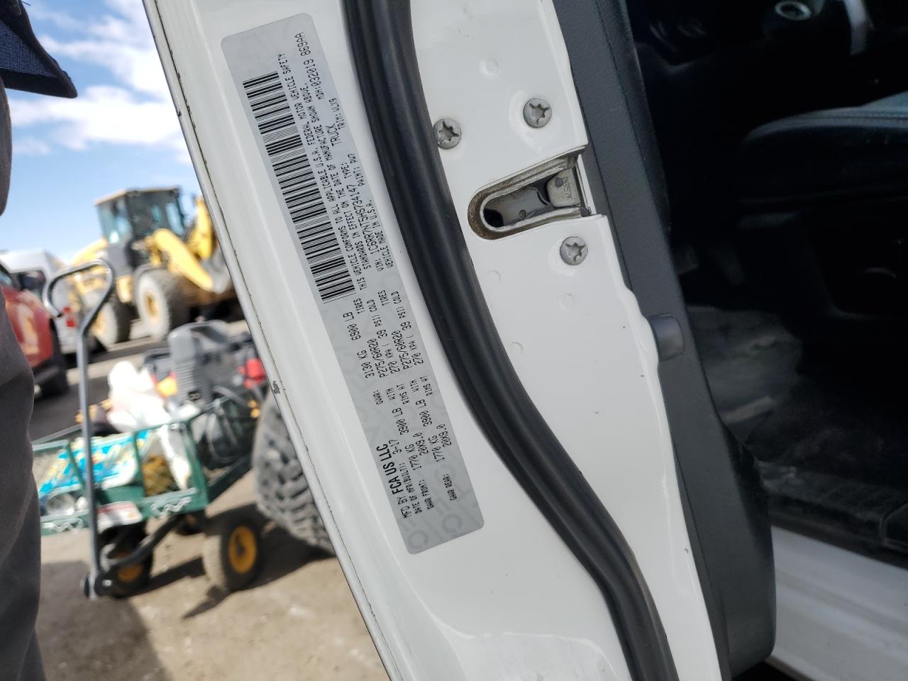 2017 RAM 1500 - Image 12