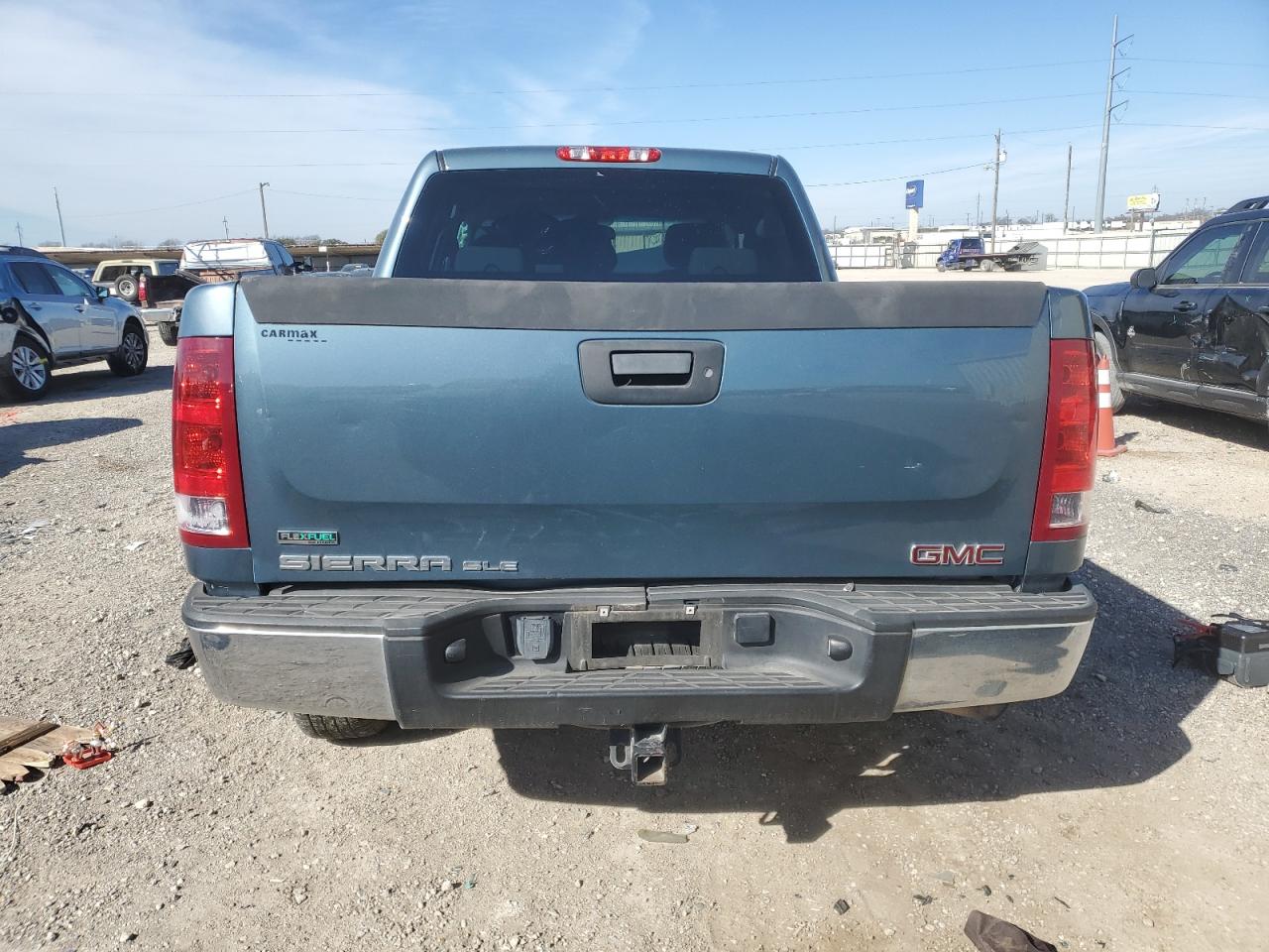 2012 GMC Sierra - Image 6