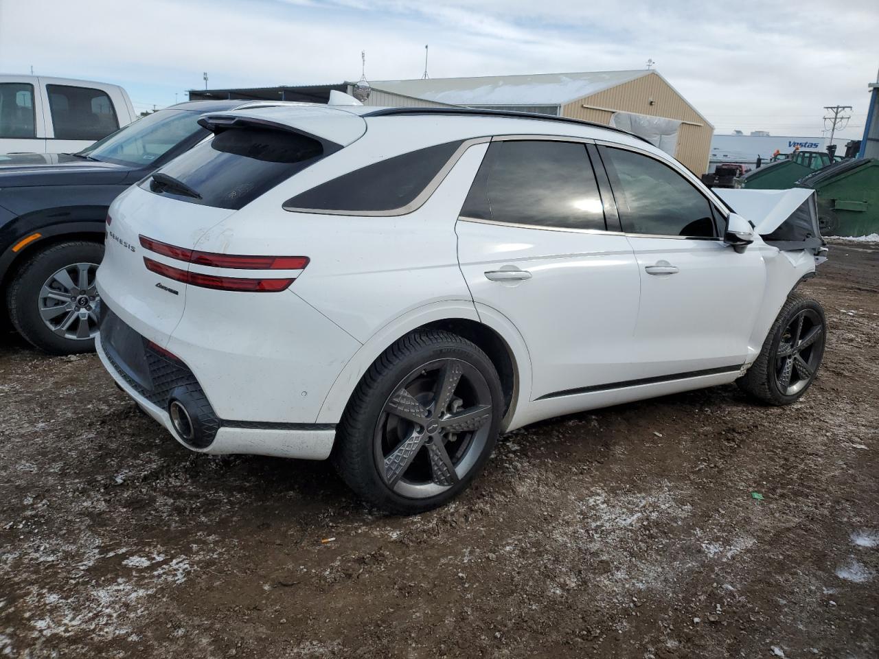 2022 Genesis GV70 - Image 3